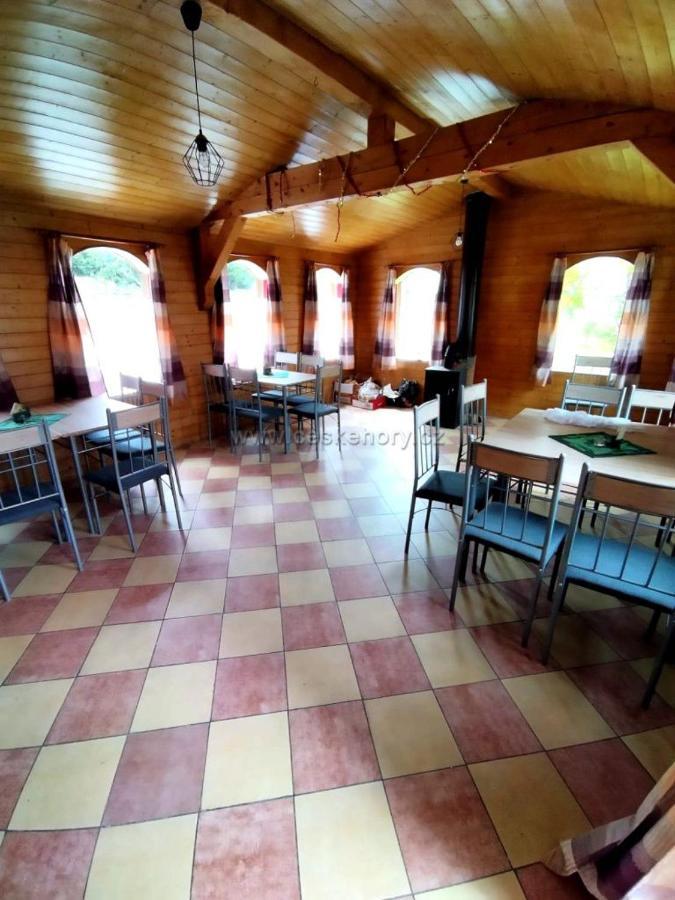 Penzion Nikol Šumperk Eksteriør bilde